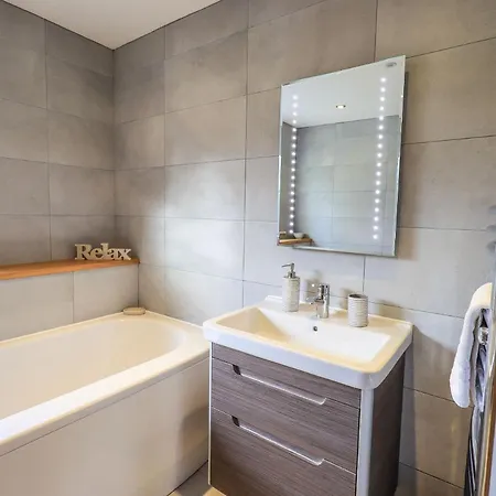 Haystacks 特劳特贝克